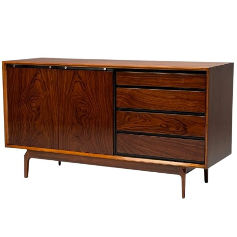 American Mid-Century Modern, Dresser, Rosewood, Walnut, United States, 1950s