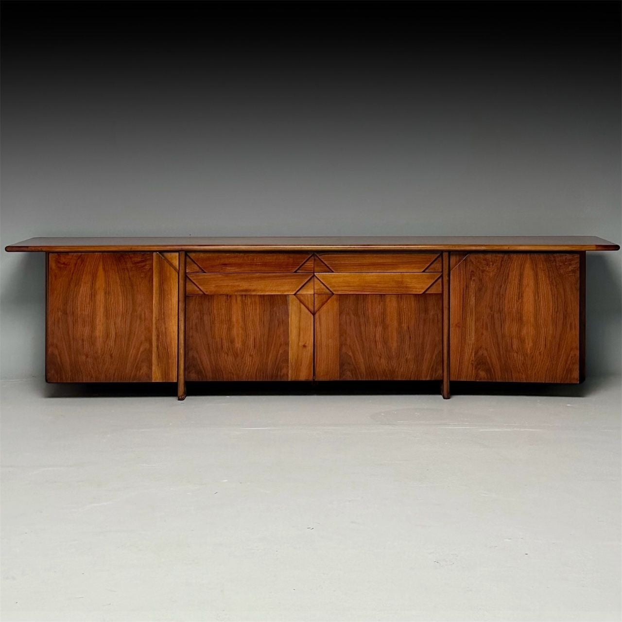 Giampiero Vitelli, Catalano, Italian Mid-Century Modern, Large Sideboards, 1970s