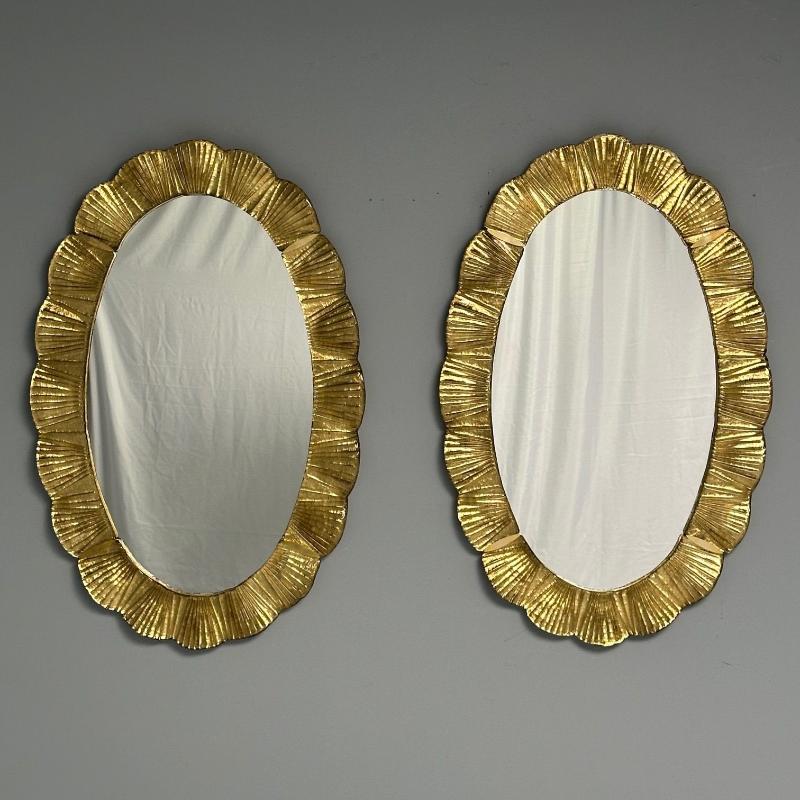 Contemporary, Oval Wall Mirrors, Scallop Motif, Murano Glass, Gilt Gold, Italy, 21st C.