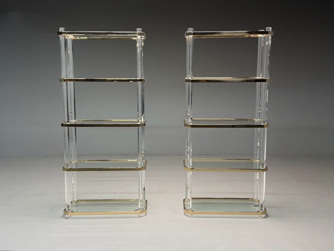 Karl Springer Style, Mid-Century Modern, Etageres, Lucite, Brass, USA, 1960s