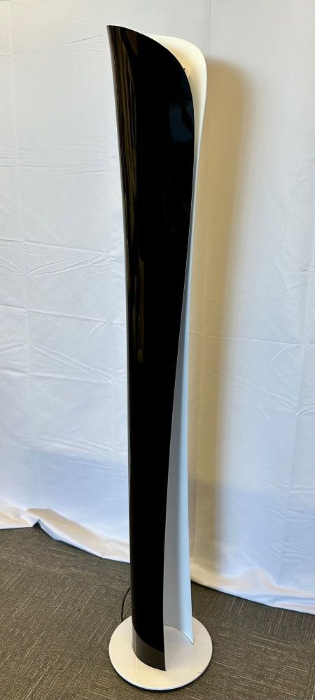 Vintage Mid-Century Modern Italian Lacquered Floor Lamp, Artemide, Labeled Italy