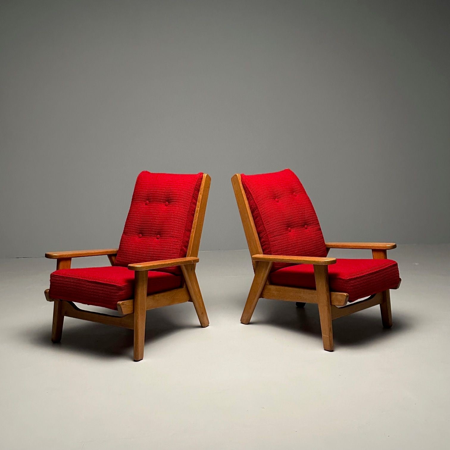 Pierre Guariche, Free-Span, French Mid-Century Modern Lounge Chairs, Red Fabric