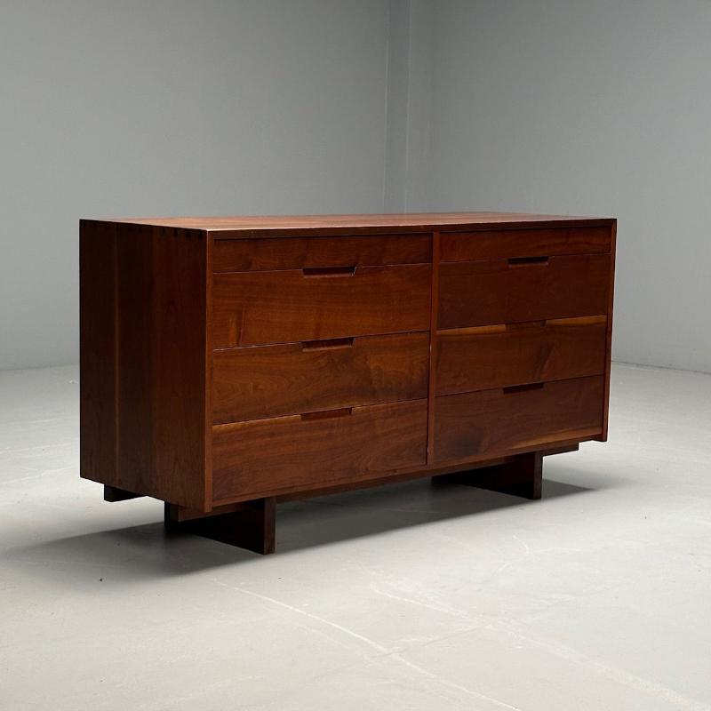 George Nakashima, Mid-Century Modern, Double Chest of Drawers, Sap Walnut