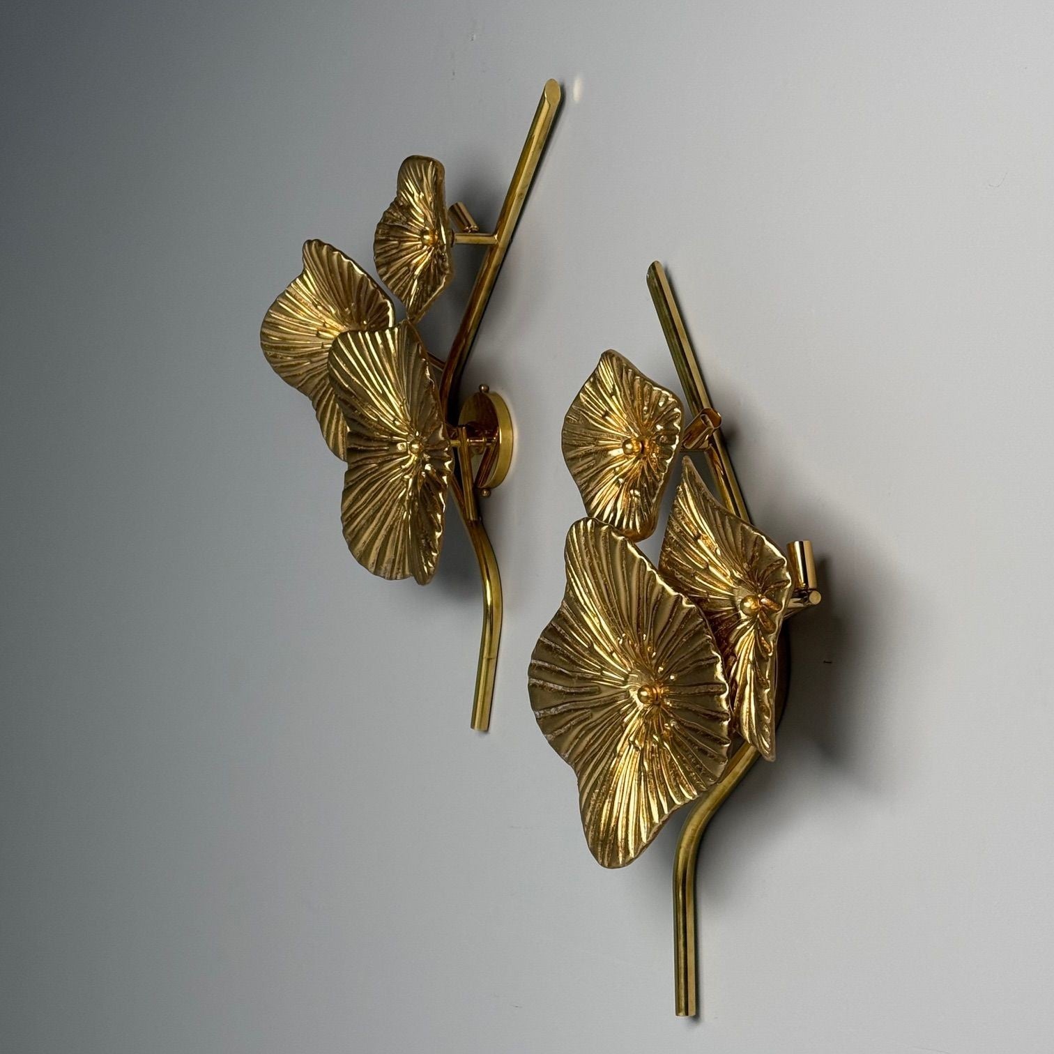 Contemporary, Italian Modern, Flower Sconces, Murano Glass, Gold Leaf, Brass