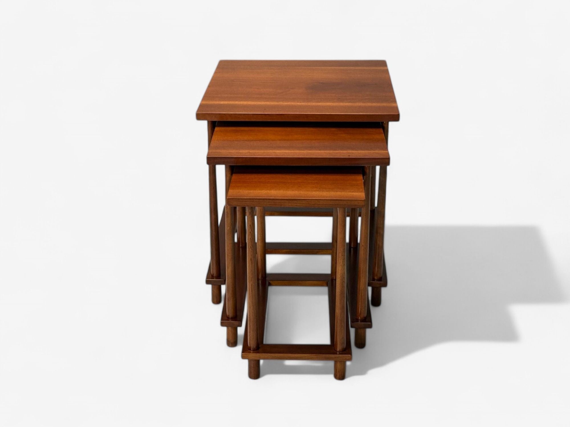 T.H. Robsjohn-Gibbings, Widdicomb, Mid-Century Modern Nesting Tables, USA, 1950s