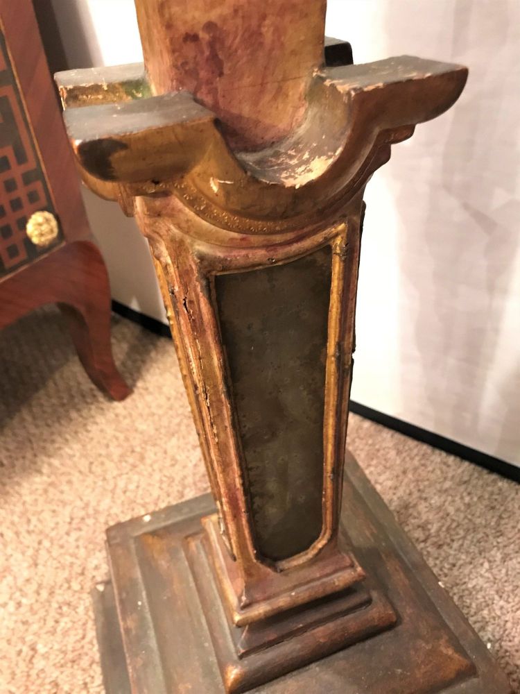 Continental Italian Gilt Distressed Continental Pedestal