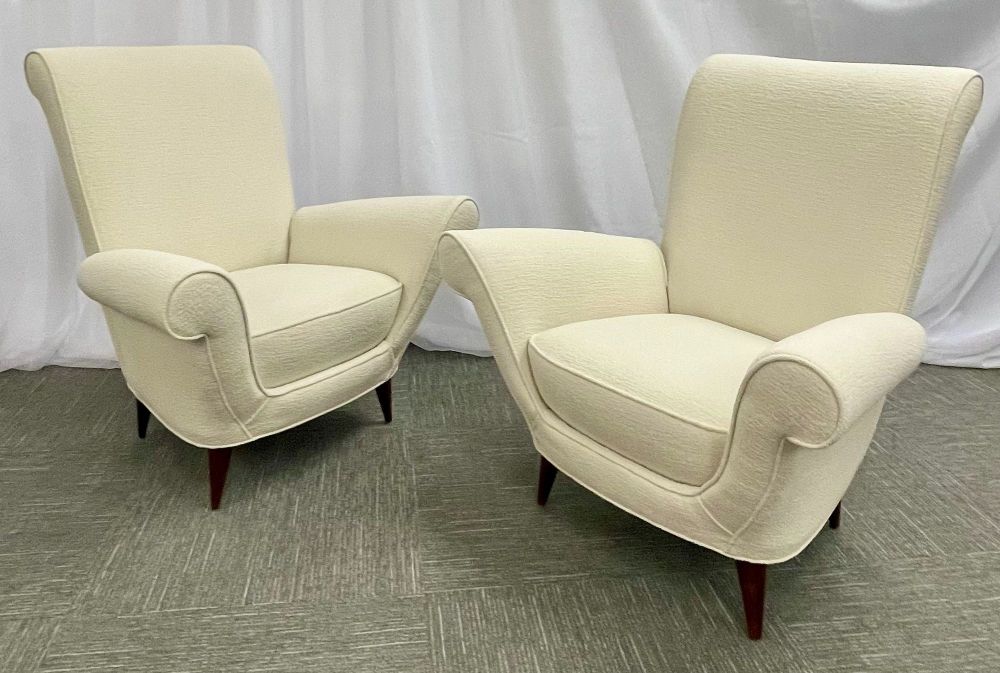 Paolo Buffa Style, Mid-Century Modern, White Bouclé, Lounge Chairs