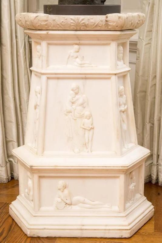 19th Century Italian Carrara Marble Pedestal, Neoclassical Carvings, Figural