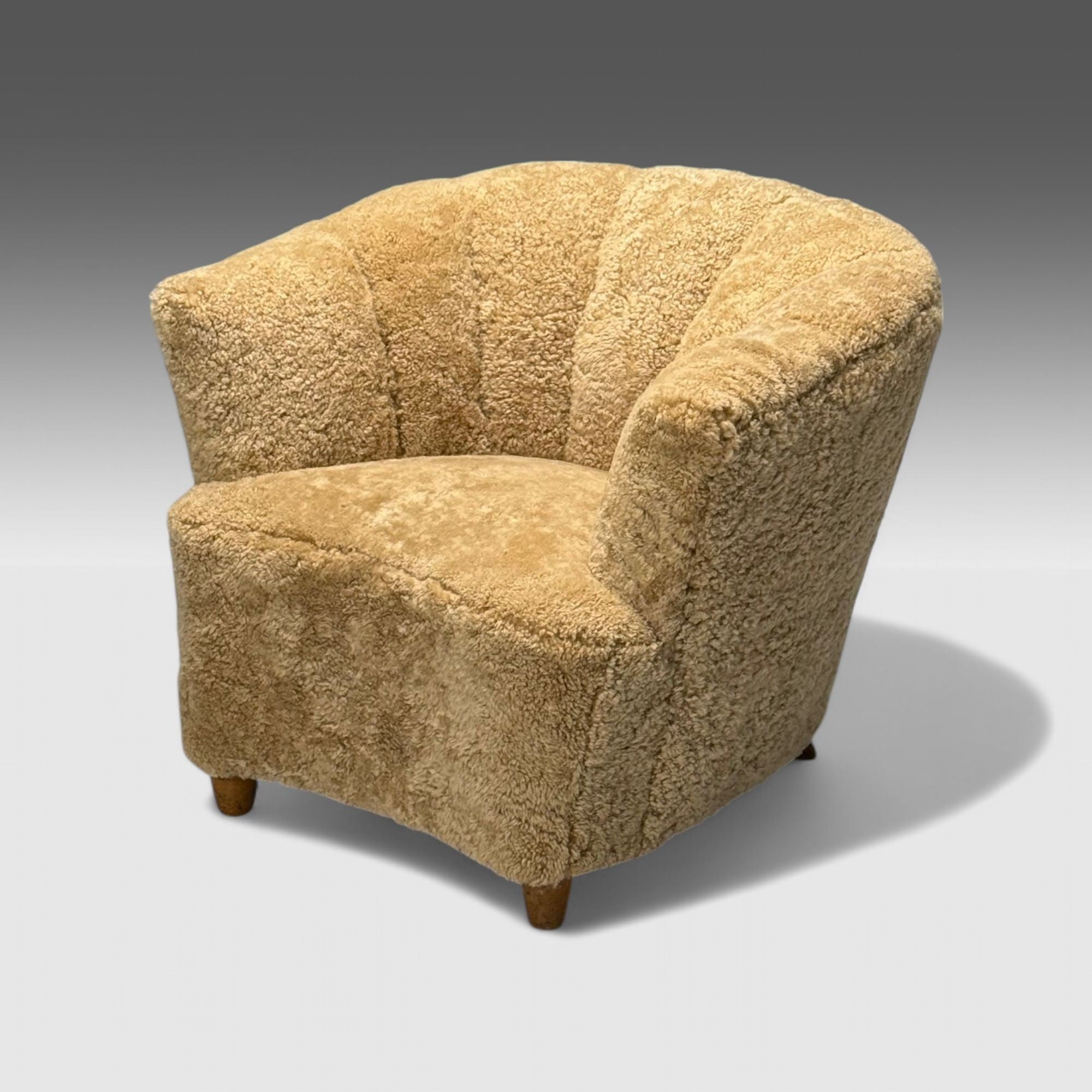 Danish Cabinetmaker, Banana Lounge Chair, Honey Sheepskin, Denmark, 1940s