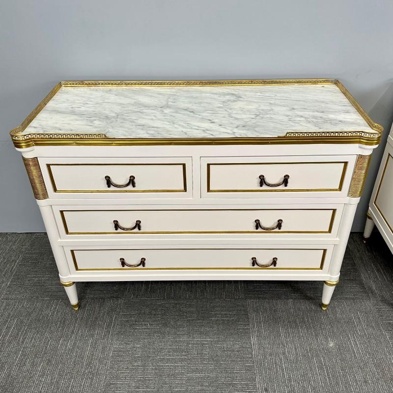 Louis XVI Hollywood Regency Maison Jansen Style White Commodes / Nightstands