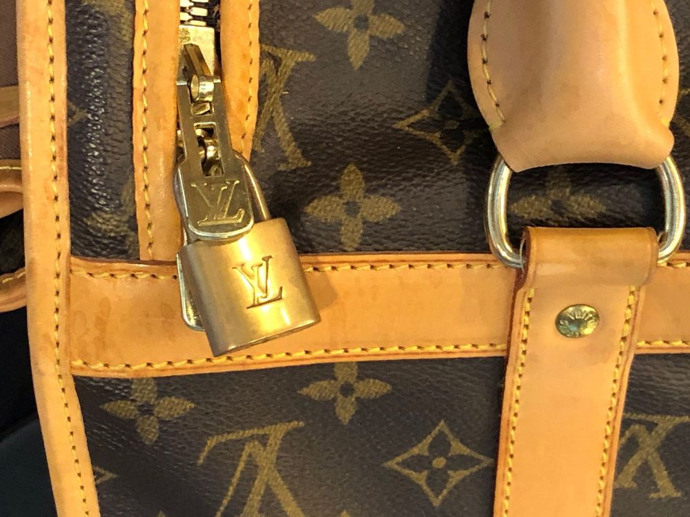 Louis Vuitton Dog Carrier 40 Monogram Canvas Luggage Bag