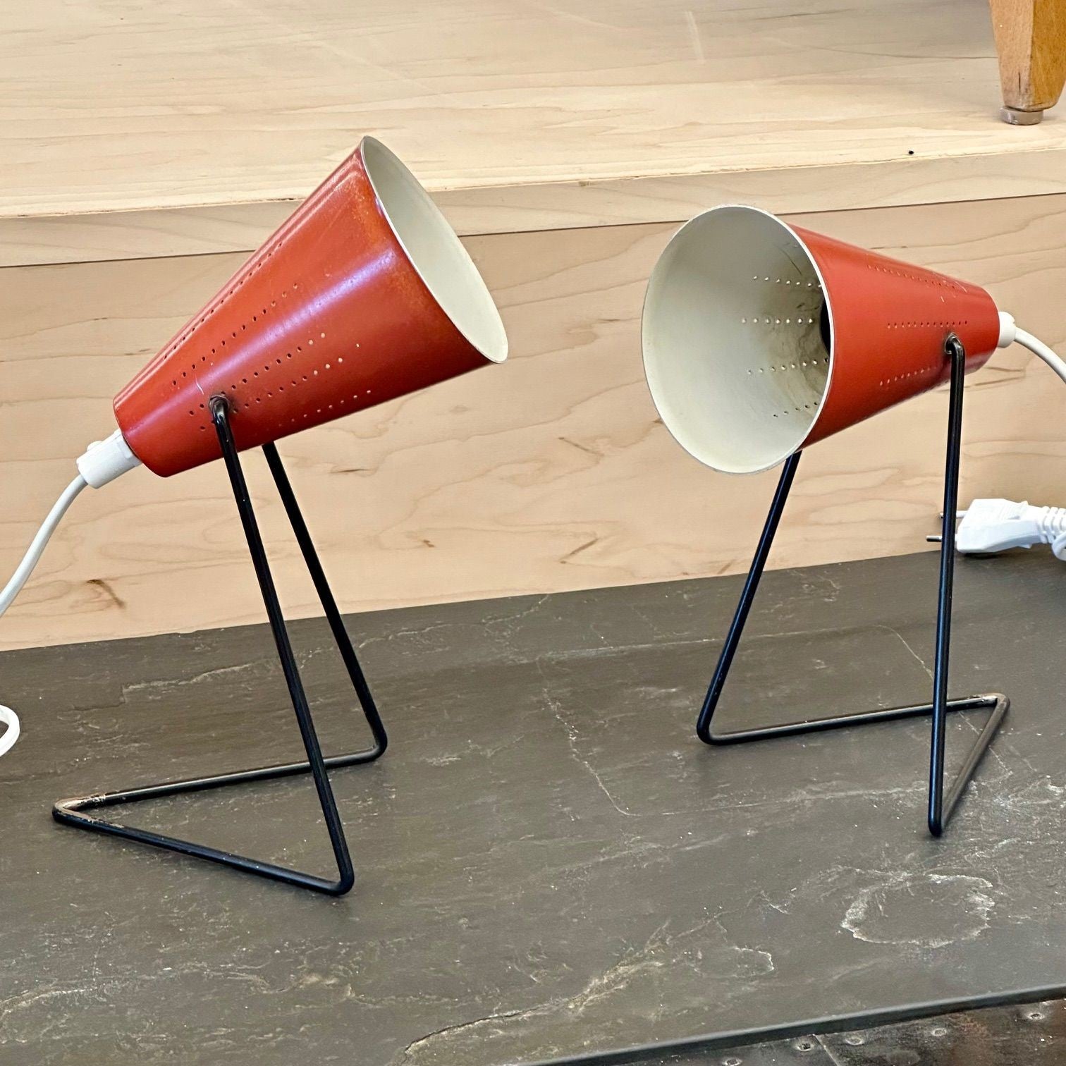 Svend Aage Holm Sørensen, Mid-Century Modern, Small Table Lamps, Red Lacquer