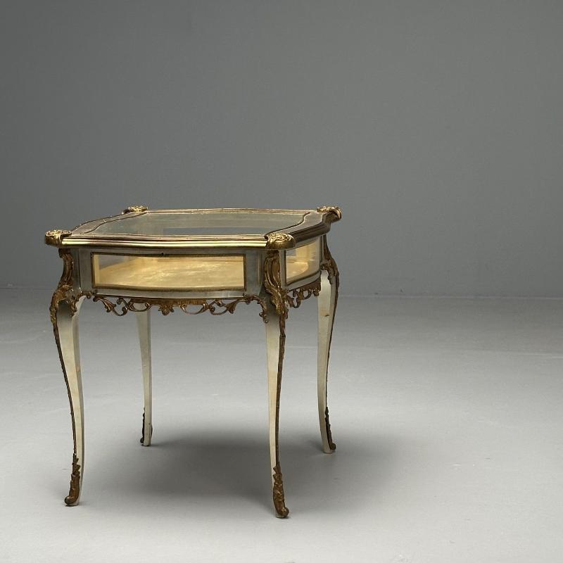 Louis XV, Jewelry Showcase, Vitrine Table, Walnut, Bronze, Gilt, 1920s