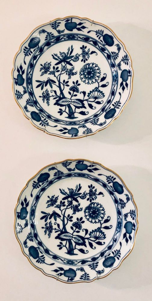 Nine Blue Onion Meissen Show or Wall Plates