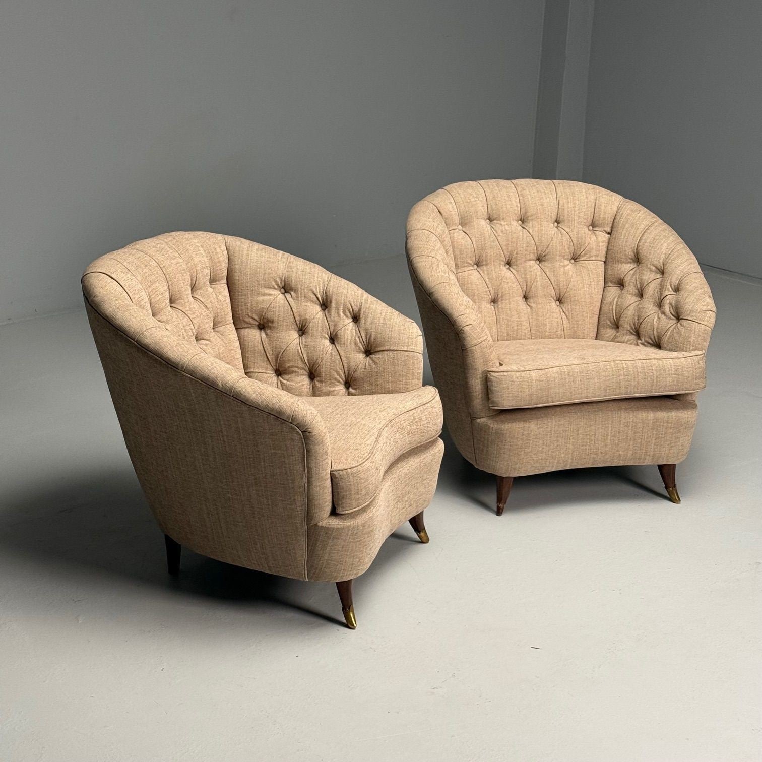 Gio Ponti, Italian Mid-Century Modern, Tufted Lounge Chairs, Beige Linen, 1950s