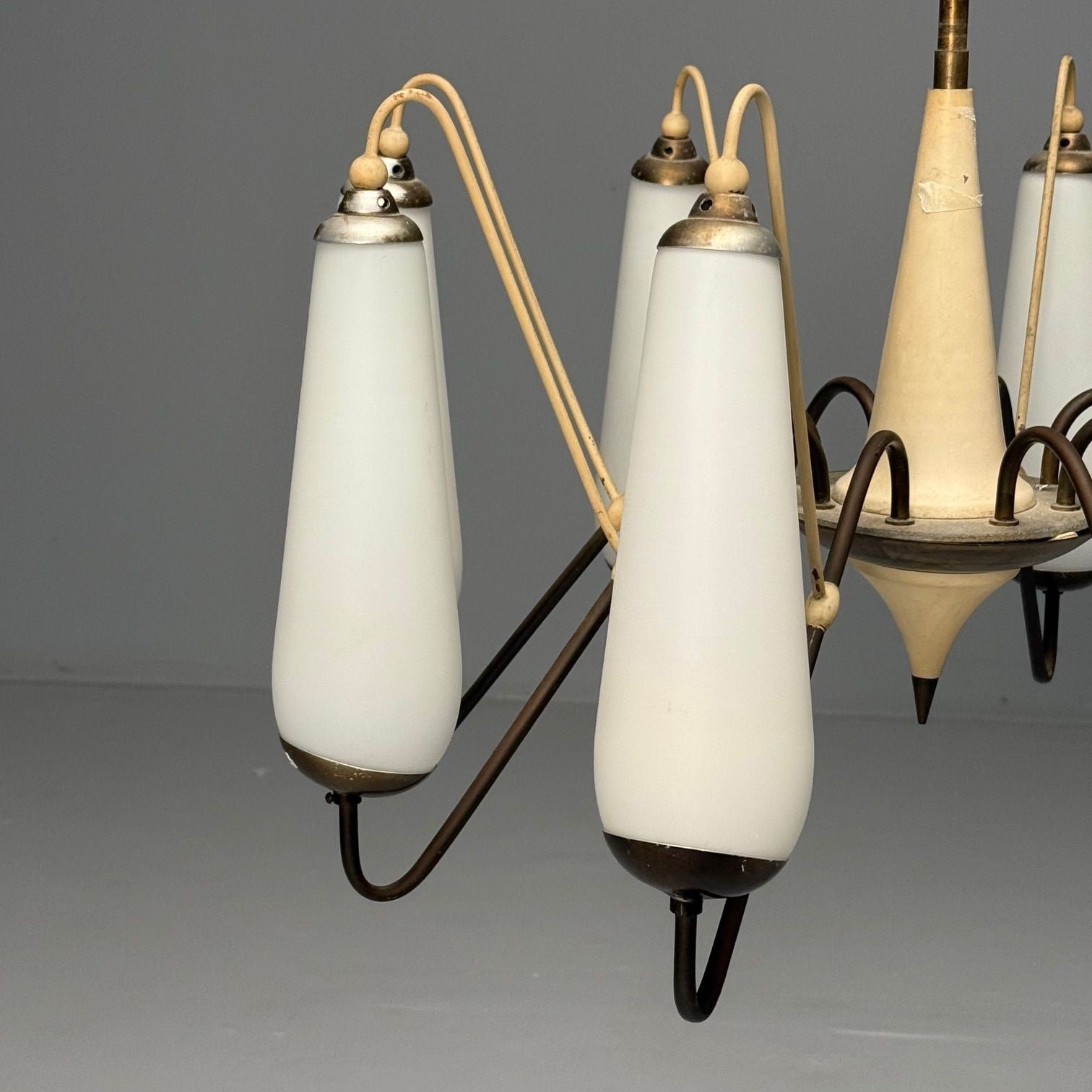 Modern selling Eight Light Chandalier