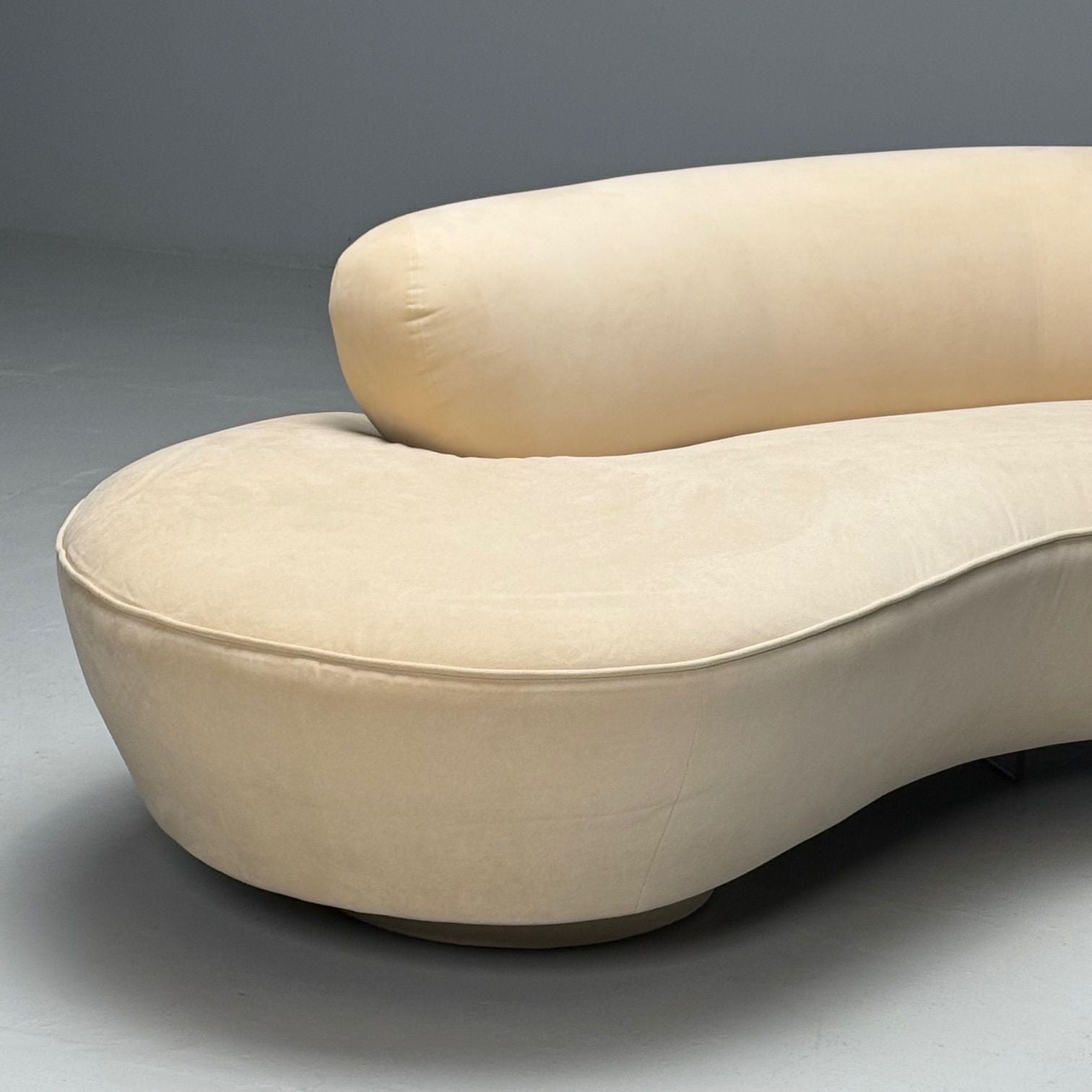 Vladimir Kagan, Directional, Mid-Century Modern, Serpentine Cloud Sofa, Velvet